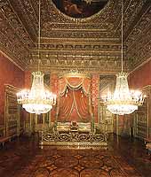 Clicca per ingrandire Sala del trono PALAZZO REALE Clicca per ingrandire Sala del trono PALAZZO REALE